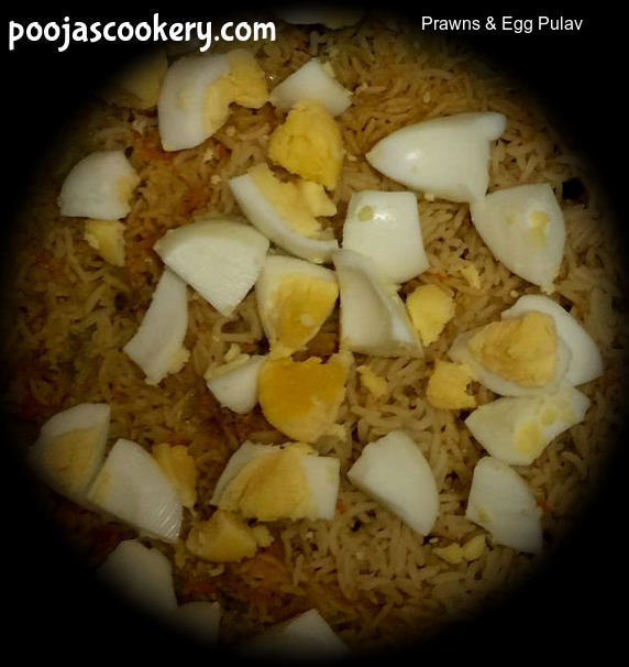 Prawns & Egg Pulav | poojascookery.com
