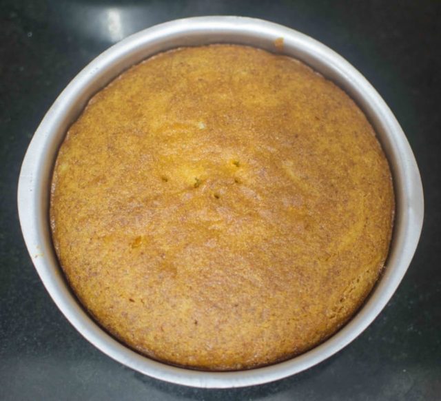 Rawa Mango Cake Eggless Mango Sooji Cake Pooja S Cookery