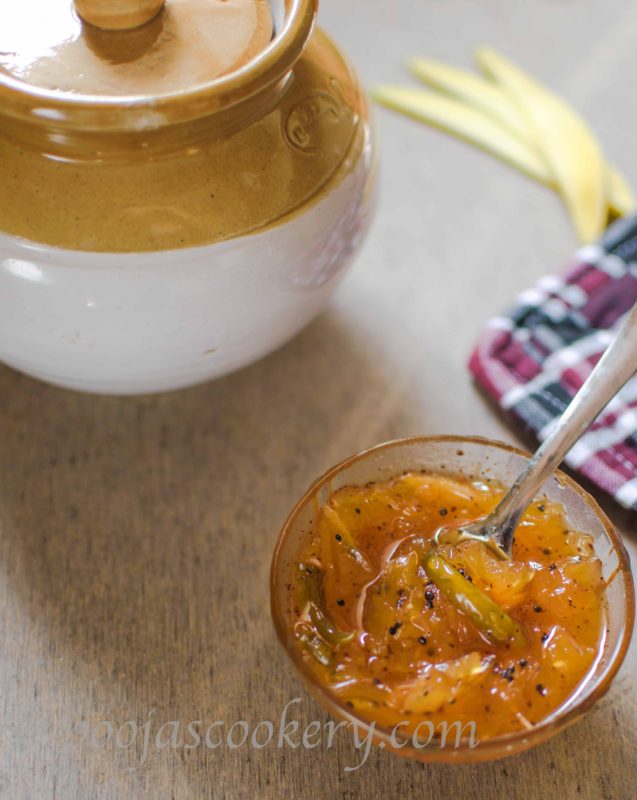 Kairiche-god-lonche-Raw-Mango-sweet-&-Sour-pickle